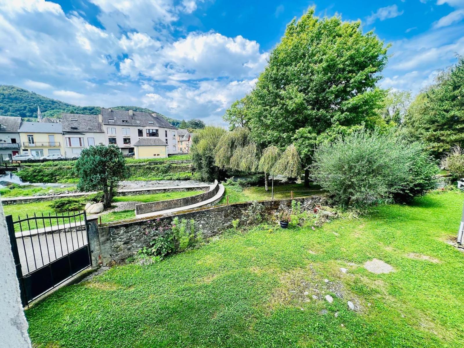 Le Reflet Des Pyrenees Apartment Bagneres-de-Bigorre Ngoại thất bức ảnh