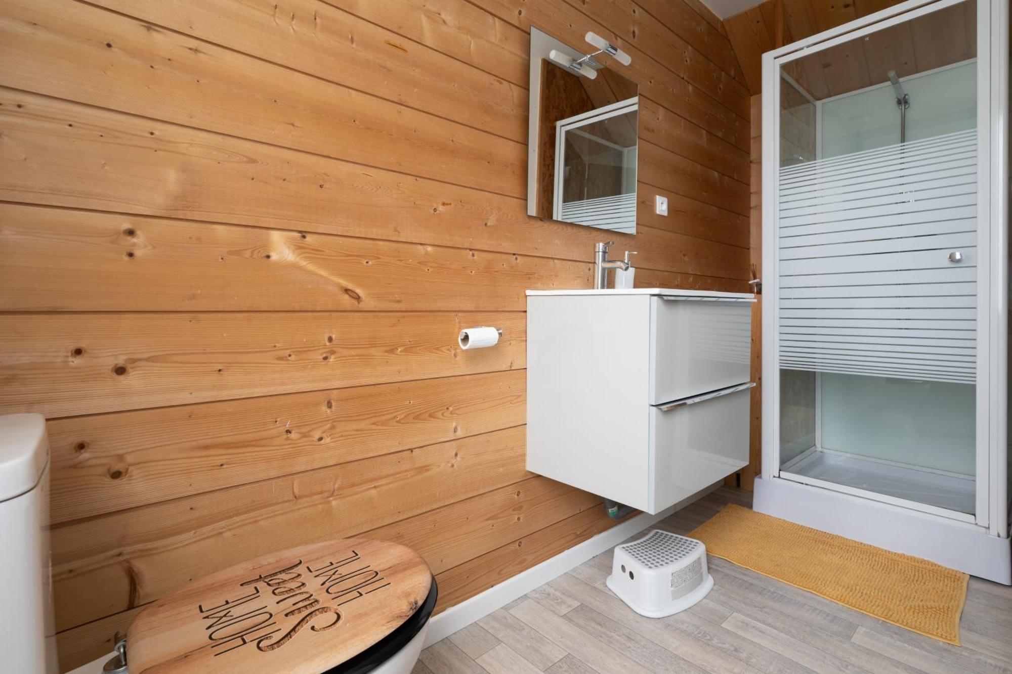 Le Reflet Des Pyrenees Apartment Bagneres-de-Bigorre Ngoại thất bức ảnh